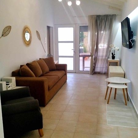 Beach House Cavo Kiotari Gennadi Luaran gambar