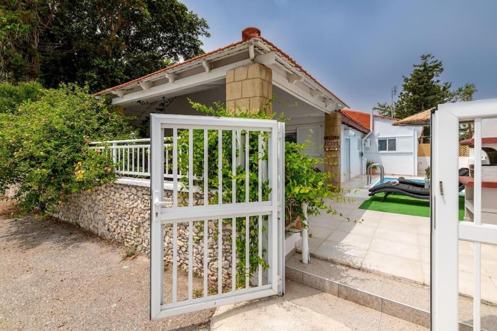 Beach House Cavo Kiotari Gennadi Luaran gambar
