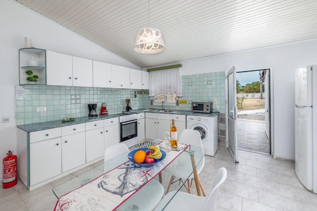 Beach House Cavo Kiotari Gennadi Luaran gambar